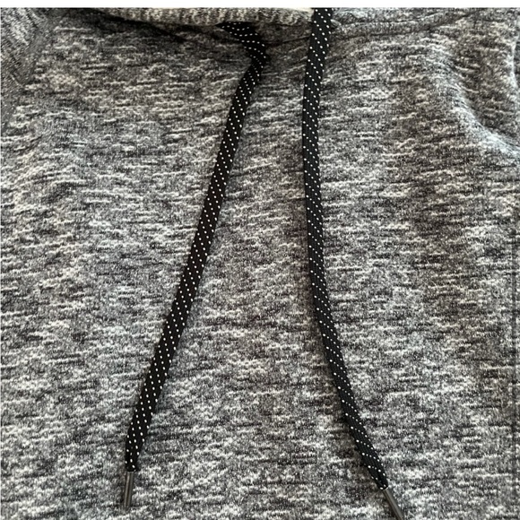 Roots hoodie - Picture 3 of 7